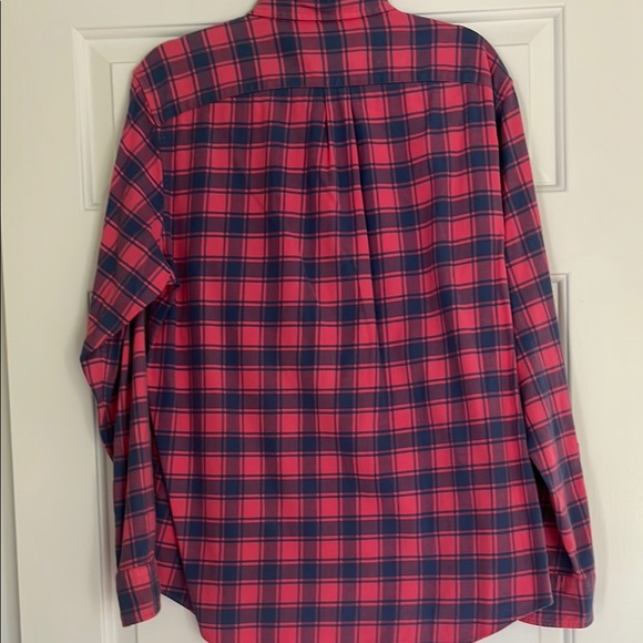 Vineyard Vines Pink and Blue Casual Button Down Shirt - Picture 8 of 9